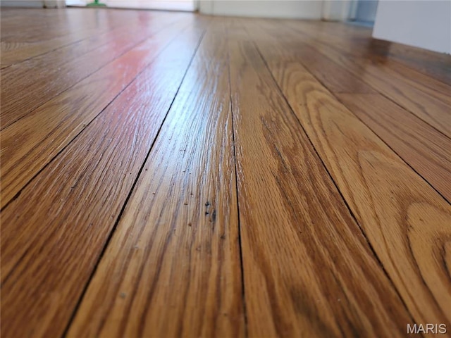 8303 Knollwood Dr, Saint Louis, MO 63121 - detailed view of wood finished floors
