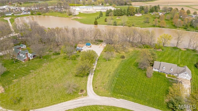 5826 Grandview Ter, Waterloo, IL 62298 - aerial view of property and surrounding area with a nearby body of water and rural landscape