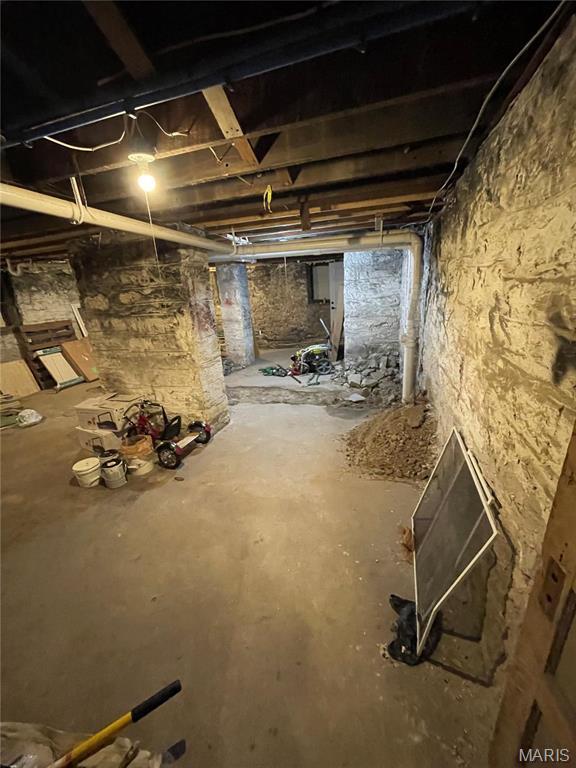 view of unfinished below grade area
