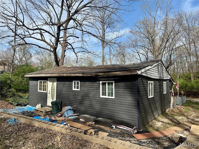 17 Labonte Dr, Saint Charles, MO 63304 - view of outdoor structure with an outbuilding