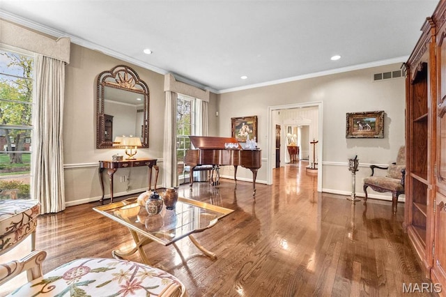 21 Log Cabin Dr, Saint Louis, MO 63124 - sitting room featuring wood finished floors, ornamental molding, baseboards, and recessed lighting