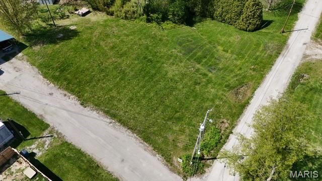 112 Blaine St, Pocahontas, IL 62275 - photo 1