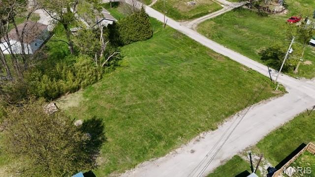112 Blaine St, Pocahontas, IL 62275 - photo 7