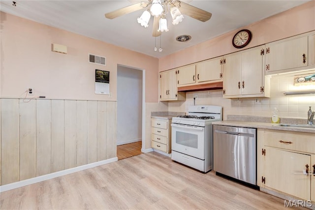 685 S Lafayette St, Florissant, MO 63031 - photo 7