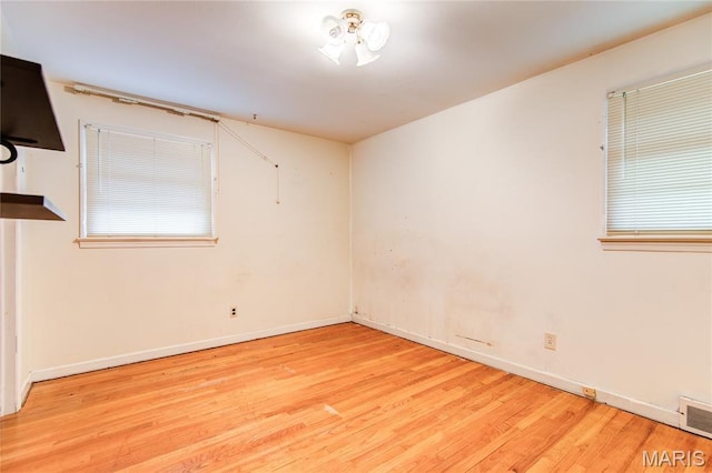 685 S Lafayette St, Florissant, MO 63031 - photo 10