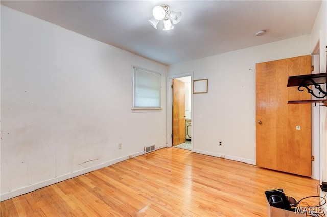 685 S Lafayette St, Florissant, MO 63031 - photo 11
