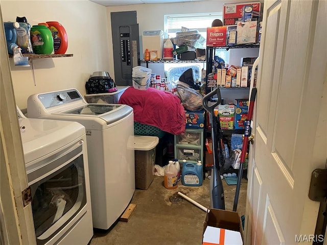 101 County Road 5170, Salem, MO 65560 - laundry room featuring washing machine and dryer and electric panel