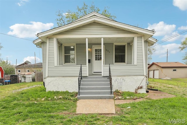 241 Dammert Ave, Saint Louis, MO 63125 - bungalow-style home with a porch