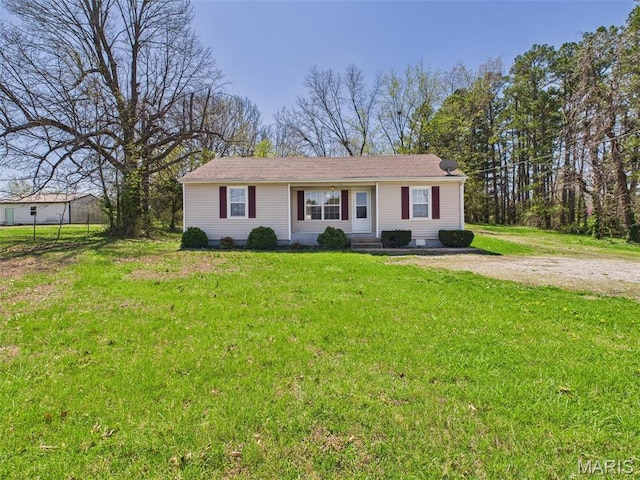 710 W Jefferson Ave, Conway, MO 65632 - ranch-style home featuring a front yard