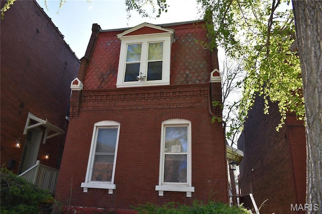 2912 Indiana Ave, Saint Louis, MO 63118 - view of home's exterior featuring brick siding