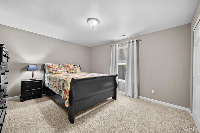 515 Country Chase Dr, Lake St Louis, MO 63367 - bedroom featuring carpet floors and baseboards