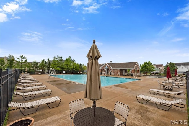 515 Country Chase Dr, Lake St Louis, MO 63367 - community pool featuring a patio area