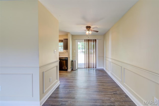 20 Cedar Park Dr, Florissant, MO 63031
