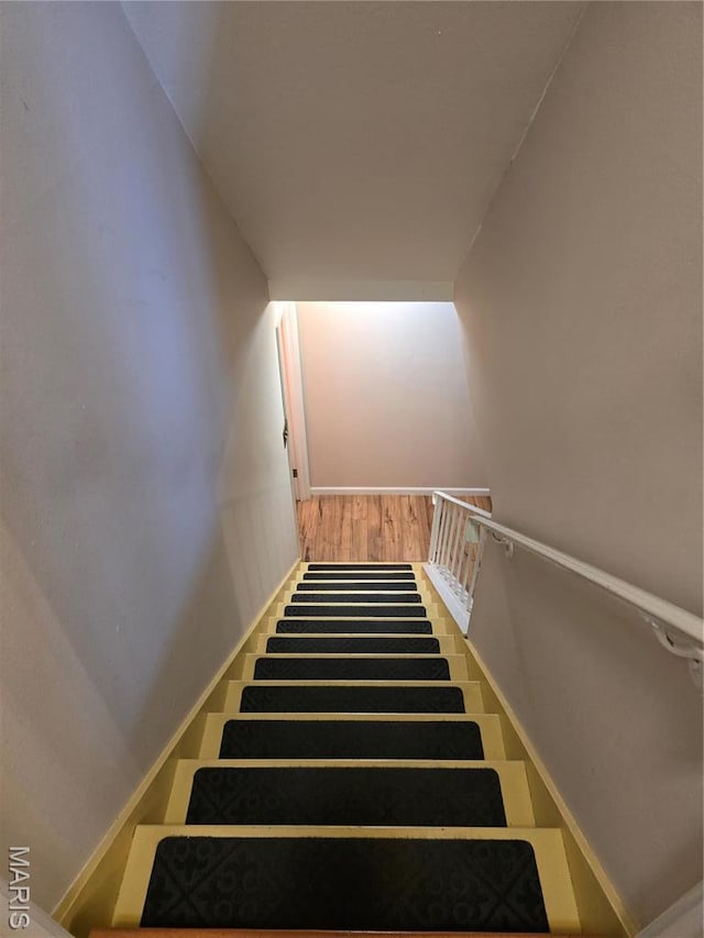 10340 Corbeil Dr, Saint Louis, MO 63146 - stairway with wood finished floors