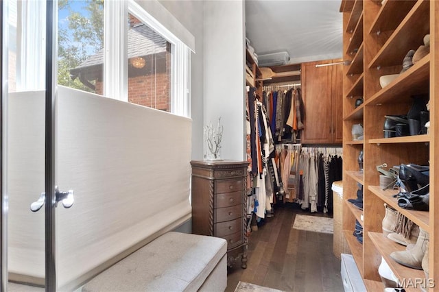 13552 Weston Park Dr, Saint Louis, MO 63131 - spacious closet featuring dark wood-type flooring