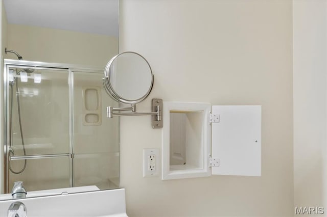 1136 Arbor Place Dr, Manchester, MO 63088 - full bathroom with a shower with door