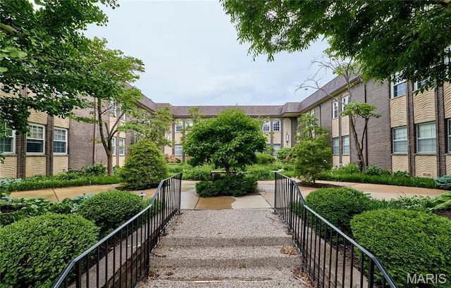 10359 Corbeil Dr Unit D, Saint Louis, MO 63146 - view of home's community