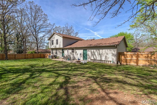 1736 Jc Ave, Waynesville, MO 65583 - back of property featuring a patio area