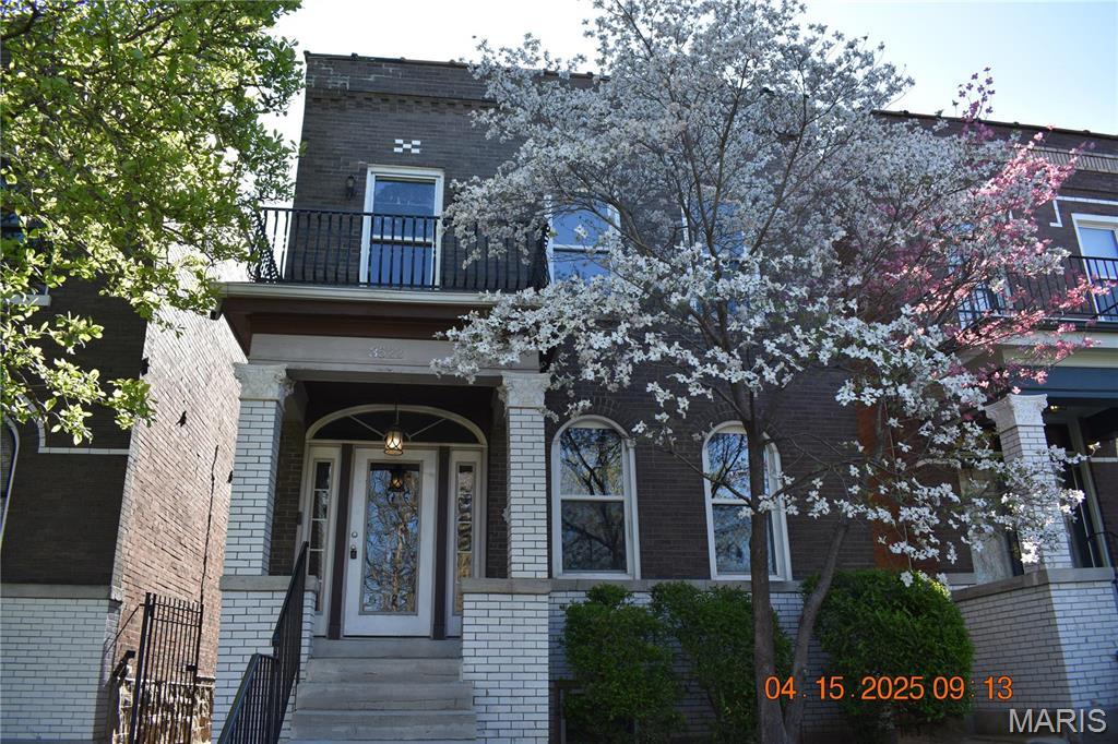 3522 S Compton Ave, Saint Louis, MO 63118 - photo 1