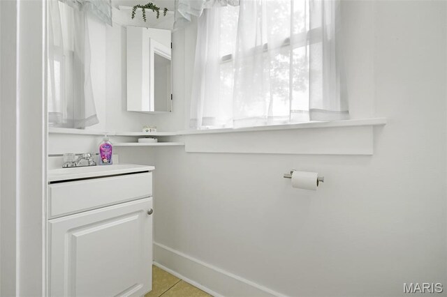 222 E Iowa St, Trenton, IL 62293