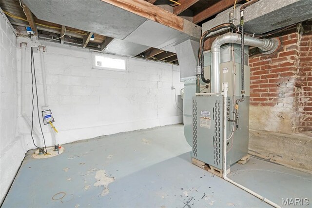 222 E Iowa St, Trenton, IL 62293
