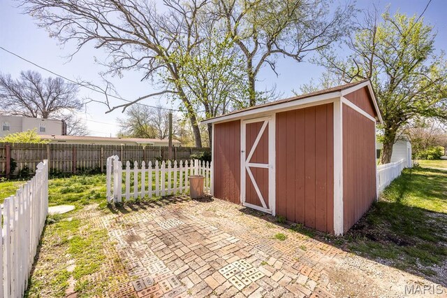 917 N Church St, Belleville, IL 62220 - view of shed featuring fence