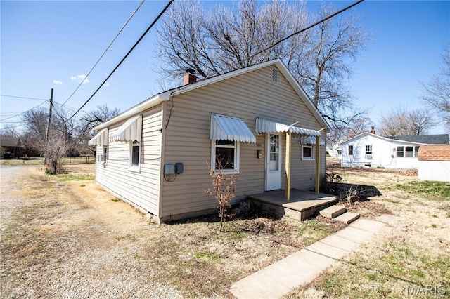 228 B Pine St, Sullivan, MO 63080 - view of front of house featuring a chimney