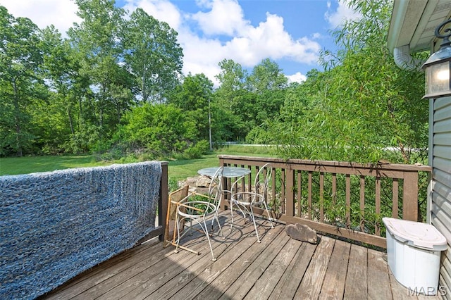 119 Bethel Rd, Hawk Point, MO 63349 - view of deck