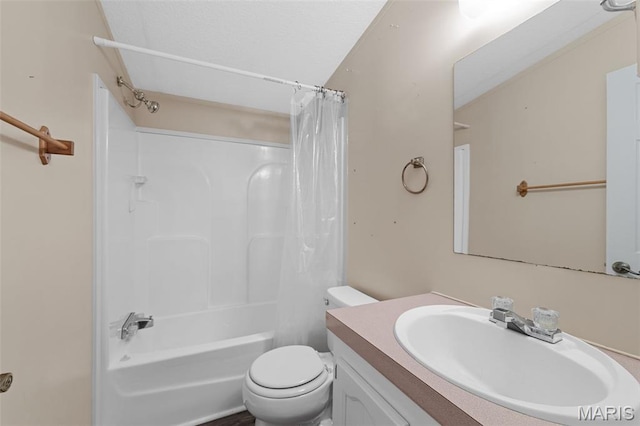 119 Bethel Rd, Hawk Point, MO 63349 - full bath with vanity, toilet, and shower / bathtub combination with curtain