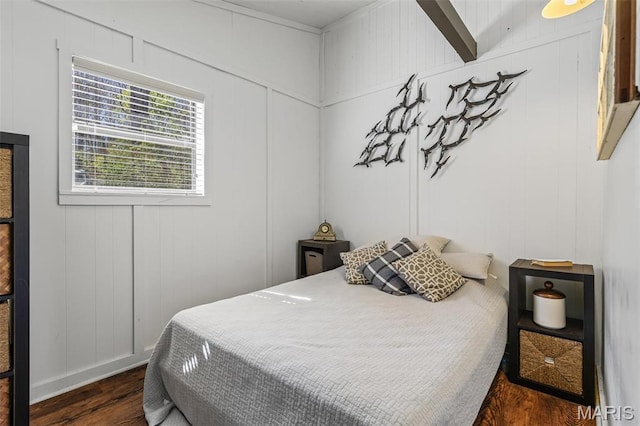 13224 Crow Ln, Saint Genevieve, MO 63670 - bedroom featuring dark wood-type flooring