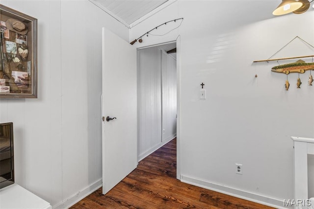 13224 Crow Ln, Saint Genevieve, MO 63670 - corridor with wood finished floors