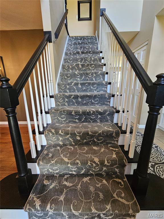 7415 Maple Bridge Ct, Mehlville, MO 63129