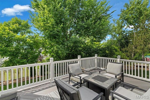 7415 Maple Bridge Ct, Mehlville, MO 63129
