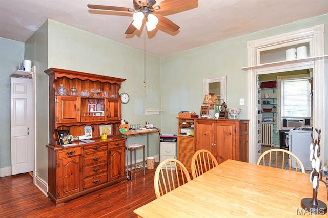 4207 Connecticut St, Saint Louis, MO 63116 - dining area with ceiling fan, dark wood finished floors, and baseboards