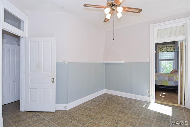 4207 Connecticut St, Saint Louis, MO 63116 - empty room with ceiling fan and baseboards