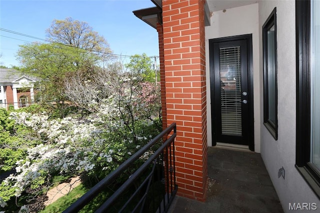 7788 Pershing Ave, Clayton, MO 63105 - view of balcony