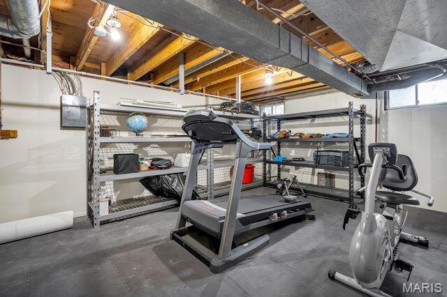 433 Snipes Dr, Saint Charles, MO 63303 - view of exercise area