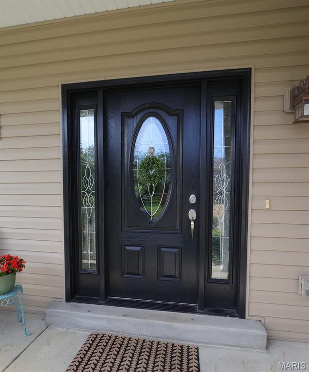 2122 Birchwood Dr, Barnhart, MO 63012 - view of doorway to property