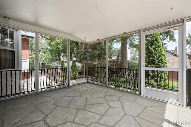 582 S Berry Rd, Webster Groves, MO 63122 - view of unfurnished sunroom