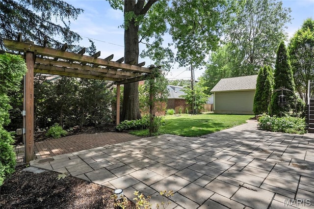 582 S Berry Rd, Webster Groves, MO 63122 - view of patio featuring a pergola