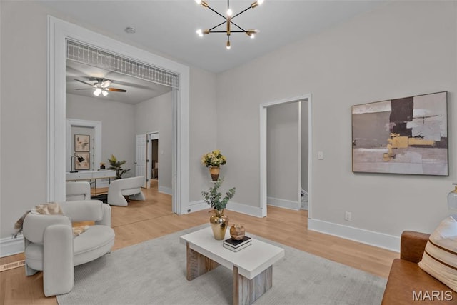 1725 Oregon Pl, Saint Louis, MO 63104 - photo 5