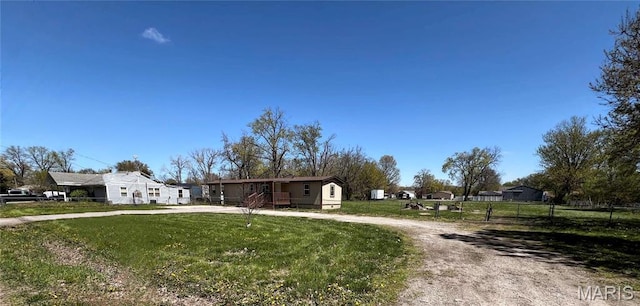 4118 Division St, Granite City, IL 62040 - ranch-style house with curved driveway