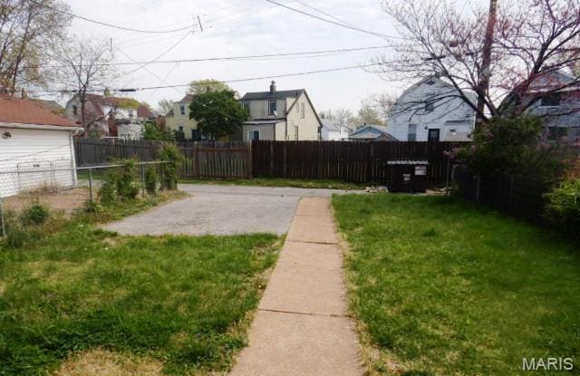 5134 Cologne Ave, Saint Louis, MO 63116 - photo 3