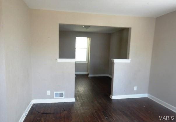 5134 Cologne Ave, Saint Louis, MO 63116 - photo 4