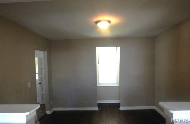5134 Cologne Ave, Saint Louis, MO 63116 - photo 5