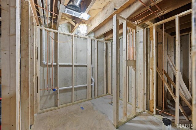 21510 Keyesport Rd, Keyesport, IL 62253 - view of unfinished below grade area