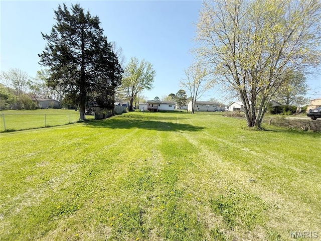 520 Keeton Rd, Rolla, MO 65401 - view of yard
