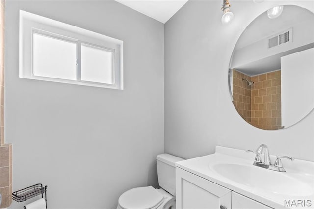 7026 Winona Ave, Saint Louis, MO 63109 - full bath with vanity and a shower
