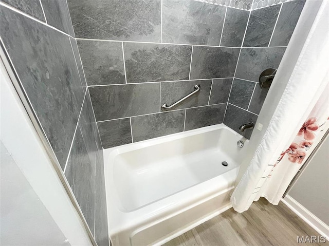 39988 Billy Blvd, Campbell, MO 63933 - bathroom with wood finished floors and shower / bath combo