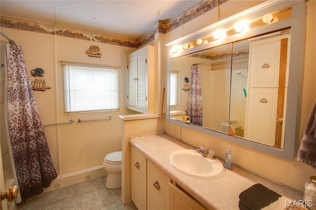 798 N Broadway, Kampsville, IL 62053 - bathroom with curtained shower, toilet, vanity, and tile patterned floors